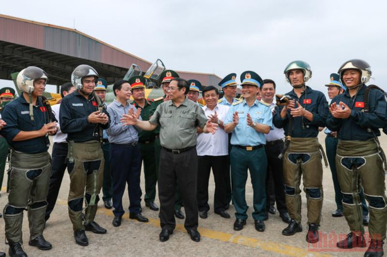 Phần ghép tin hoạt động của Thủ tướng chiều nay -0