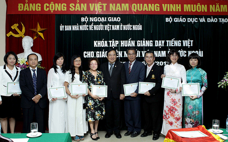 Một trong những chương trình tập huấn giảng dạy tiếng Việt cho giáo viên người Việt Nam ở nước ngoài do Ủy ban Nhà nước về người Việt Nam ở nước ngoài tổ chức. Ảnh: BNG Tiếng Việt trong cộng đồng người Việt ở nước ngoài -0