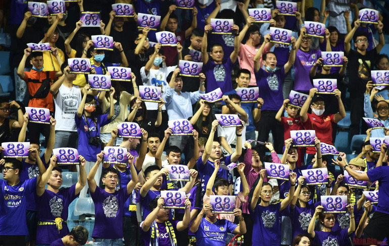 Hồng Lĩnh Hà Tĩnh chia điểm với Hà Nội, Thanh Hóa tiếp tục “ngụp lặn” dưới BXH -0