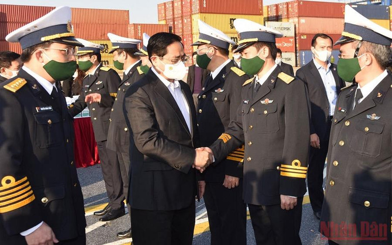 Tập trung phát triển hệ thống hạ tầng cảng biển, đưa Hải Phòng phát triển nhanh và bền vững -0