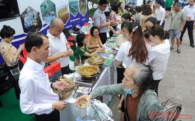 Hà Nội khai mạc Lễ hội Du lịch và Văn hoá ẩm thực 2021 -0