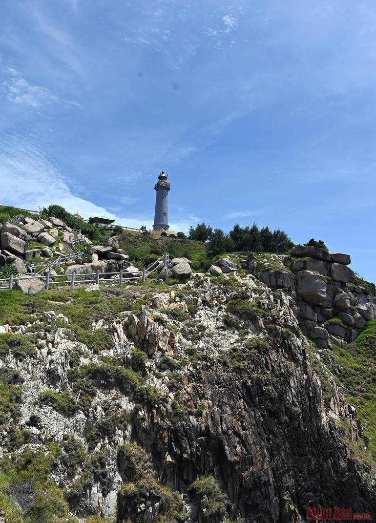 Khám phá mũi Đại Lãnh, Vũng Rô -0