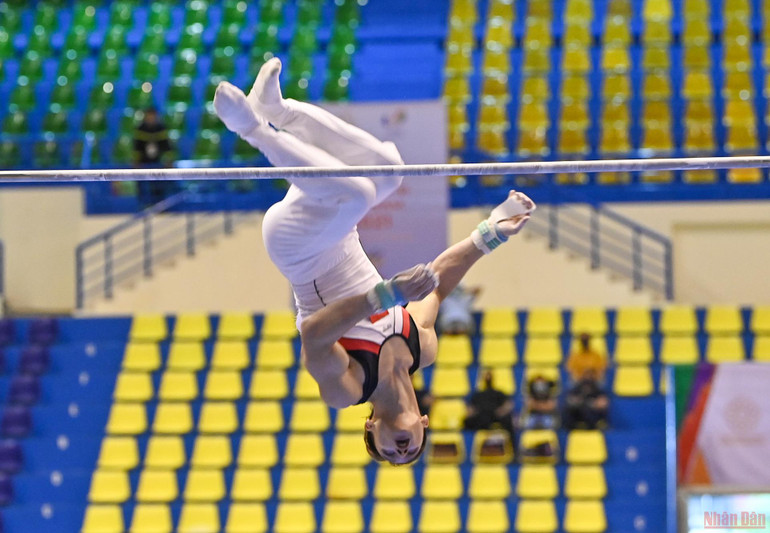 Mãn nhãn với màn biểu diễn thể dục dụng cụ trong ngày thi đấu cuối ở SEA Games 31 -0