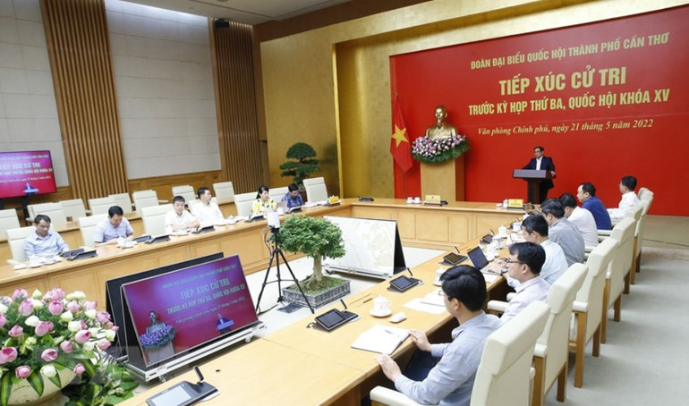 Hình ảnh Thủ tướng Phạm Minh Chính tiếp xúc cử tri thành phố Cần Thơ -0