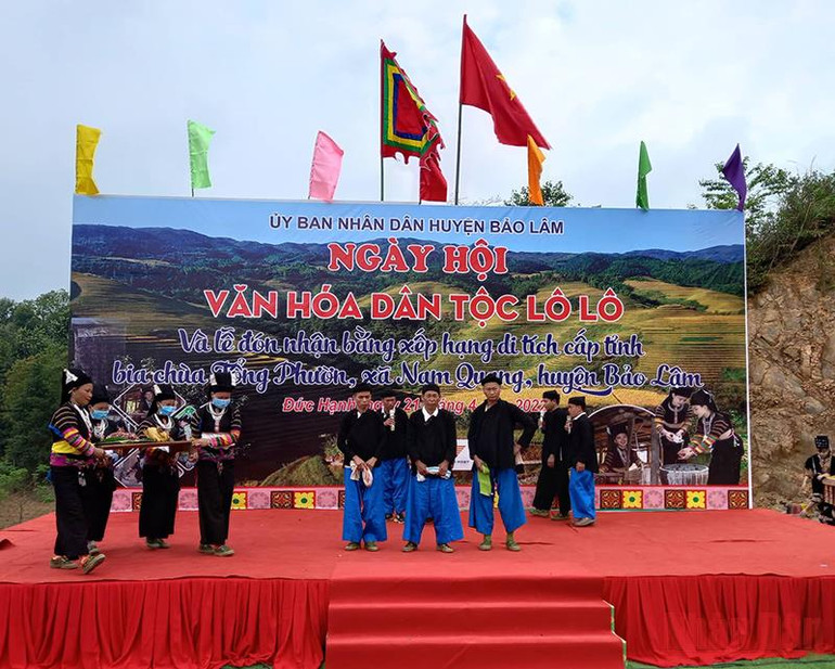 Tái hiện lễ cầu mưa của đồng bào dân tộc Lô Lô. Đậm đà bản sắc trong ngày hội văn hóa dân tộc Lô Lô huyện Bảo Lâm -0