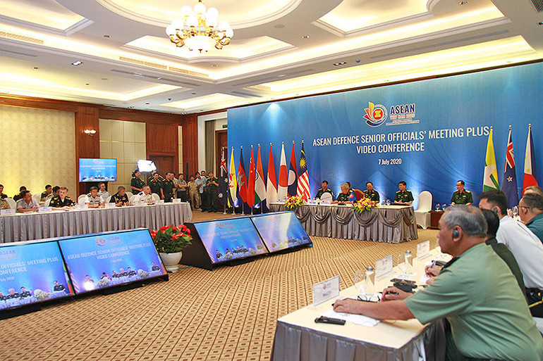 Các đại biểu thảo luận tại Hội nghị. Tăng cường hợp tác trong ASEAN và các nước đối tác của ADMM+ -0