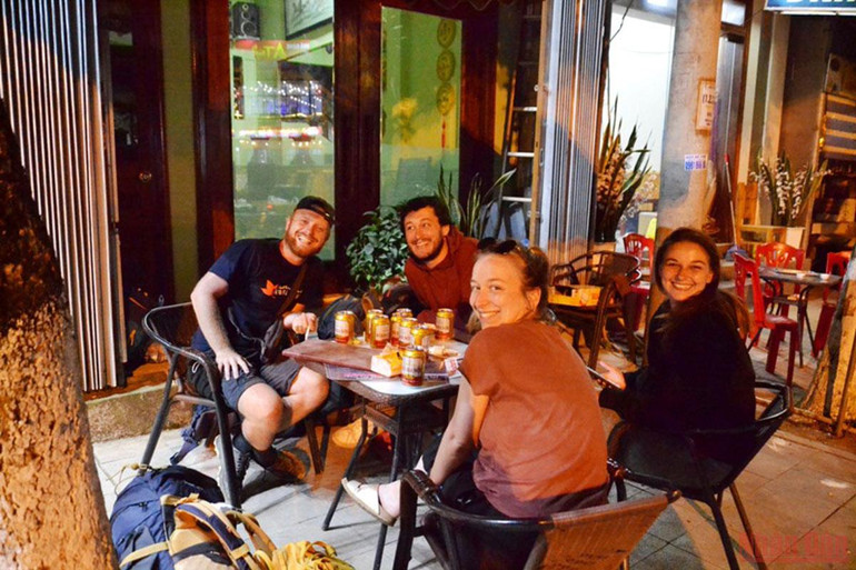 Khai trương Chợ đêm và ẩm thực Bắc Hà -0