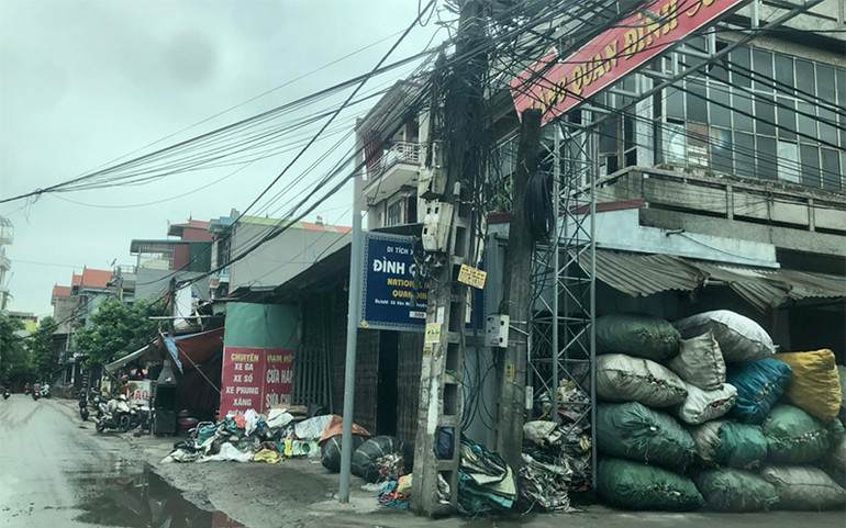 Giải bài toán ô nhiễm môi trường ở xã nông thôn mới -0