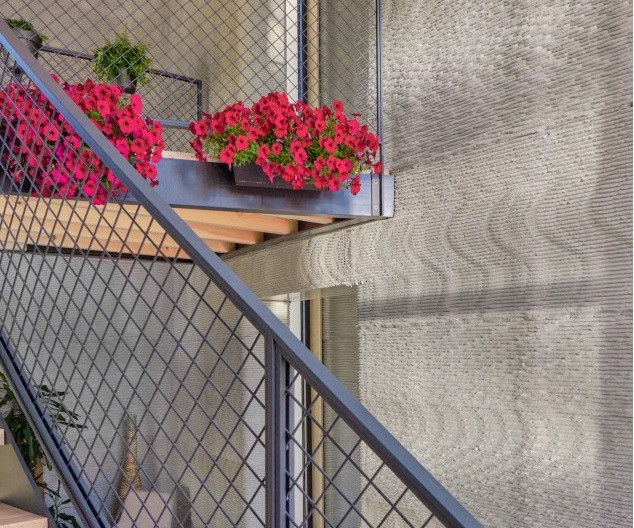 Máy in 3D lớn nhất châu Âu “đúc” nhà hai tầng -0