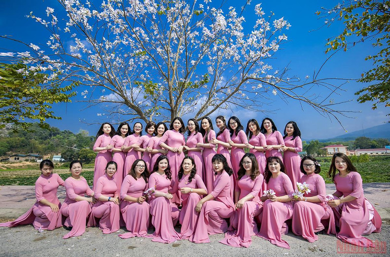 Phụ nữ toàn quốc hưởng ứng “Tuần lễ áo dài” -0