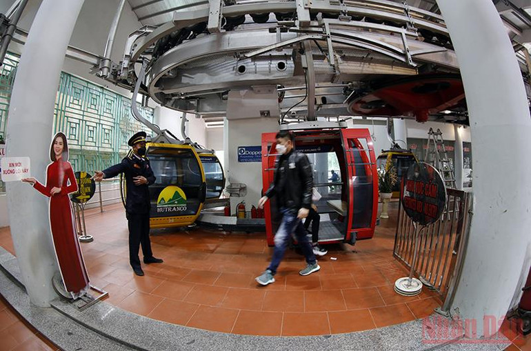 Chùa Hương trước ngày đón khách chính thức -6