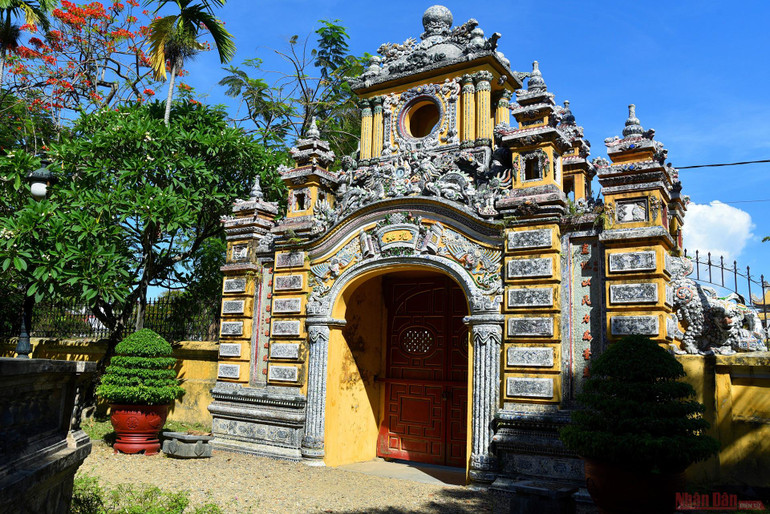 Vàng son một thuở cung An Định -0