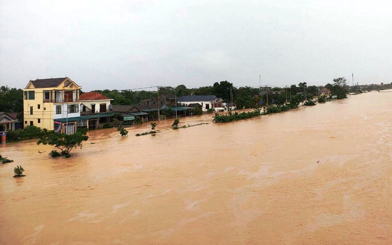 Quảng Trị đang gượng dậy từng ngày -0