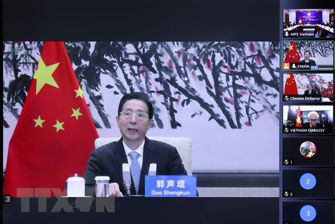 Hoạt động của lãnh đạo Đảng, Nhà nước -0