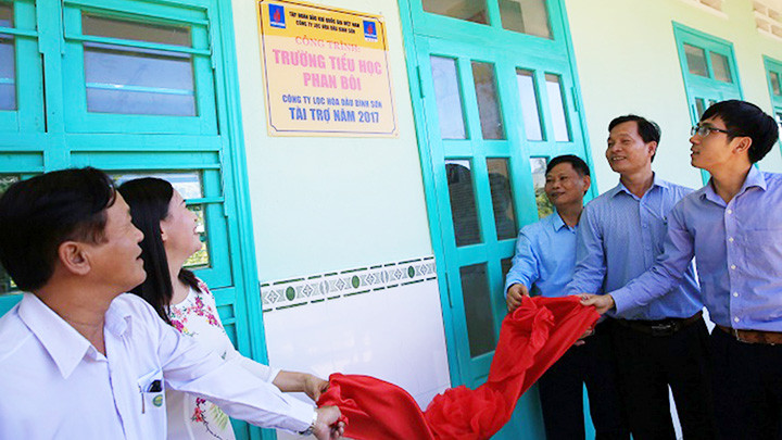 Nhà cách mạng tài năng và nhiệt huyết -0