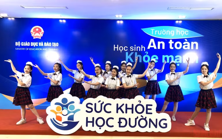 Thay đổi mạnh mẽ việc bảo vệ, chăm sóc, nâng cao sức khỏe học đường -0