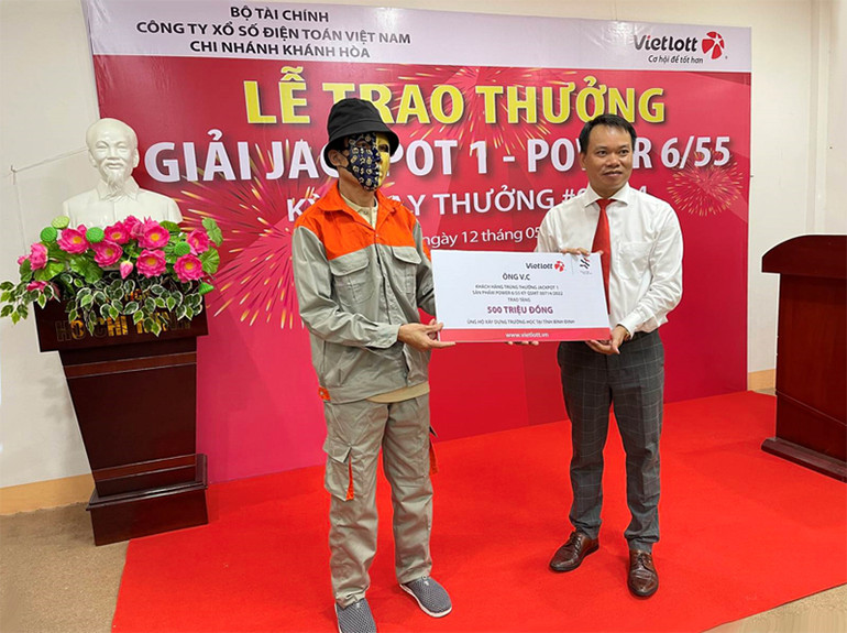 Người trúng Jackpot tại Đà Nẵng làm từ thiện gần 3 tỷ đồng -0
