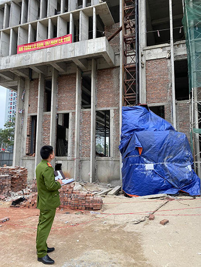 Khởi tố vụ án, khởi tố bị can, tạm giam hai đối tượng trong vụ rơi vận thăng làm 11 công nhân gặp nạn ở Nghệ An -0