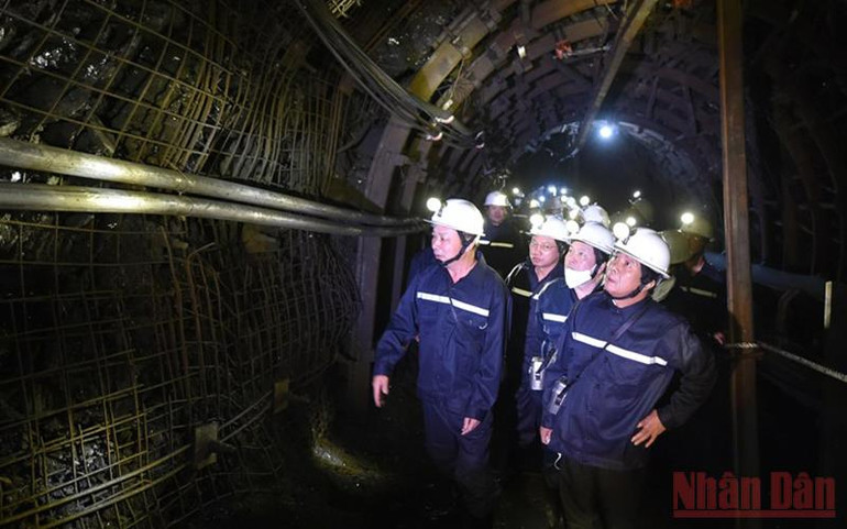 Phó Thủ tướng Chính Phủ Lê Văn Thành làm việc với tỉnh Quảng Ninh và ngành than -0