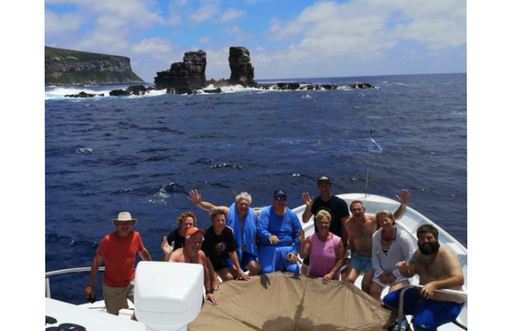 Thế giới sẽ chỉ có thể ngắm Cổng vòm Darwin qua ảnh -0