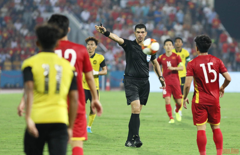 (Ảnh: Khiếu Minh) (Hiệp phụ) U23 Việt Nam 0-0 U23 Malaysia: Việt Anh lỡ cơ hội mở tỷ số -1