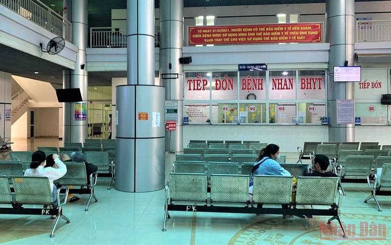 Hàng loạt bác sĩ ở Bệnh viện đa khoa vùng Tây Nguyên xin nghỉ việc, vì sao? -0