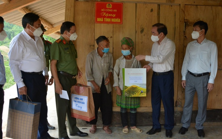 Hiệu quả từ công tác giảm nghèo ở Yên Bái -0