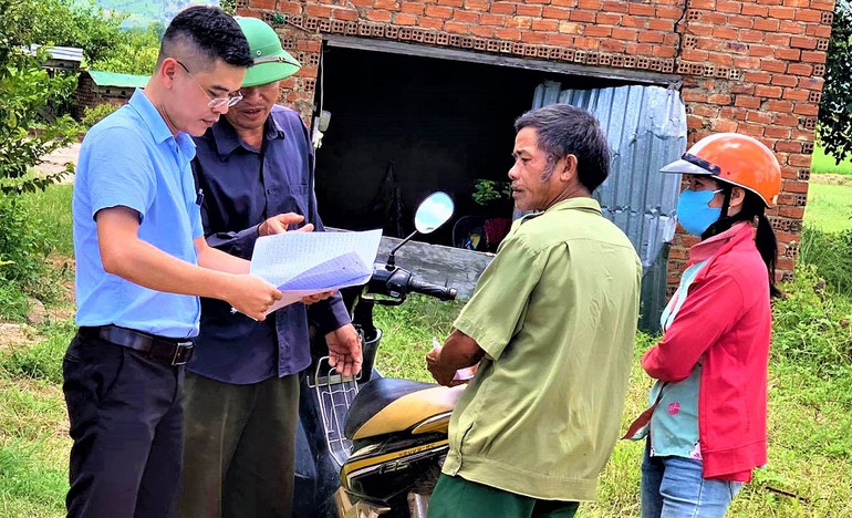 Nhiều sai sót trong việc chi trả tiền hỗ trợ Covid-19 ở xã Cư Elang -0