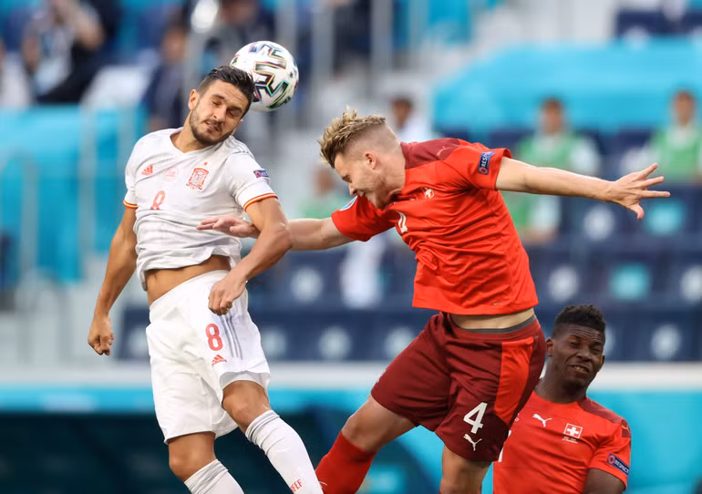 Nhìn lại màn luân lưu kịch tính đưa Tây Ban Nha vào bán kết Euro 2020 -0