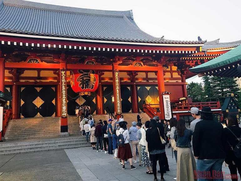 Những điều thú vị ở xứ sở “Mặt Trời mọc” -0