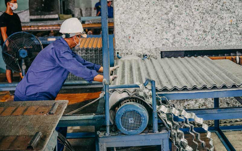 Cùng TH thu gom vỏ hộp sữa, lan tỏa lối sống xanh -0