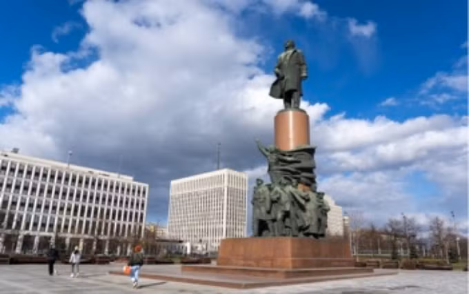 Những tượng đài Lenin ấn tượng ảnh 1