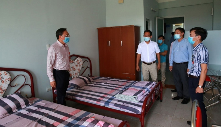 Lãnh đạo BSR kiểm tra khu vực ăn nghỉ của CBCNV trong NMLD Dung Quất.