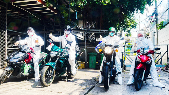 Những người tiếp sức F0 -0