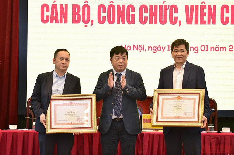 Báo Nhân Dân tổ chức Hội nghị cán bộ, công chức, viên chức năm 2021 -0