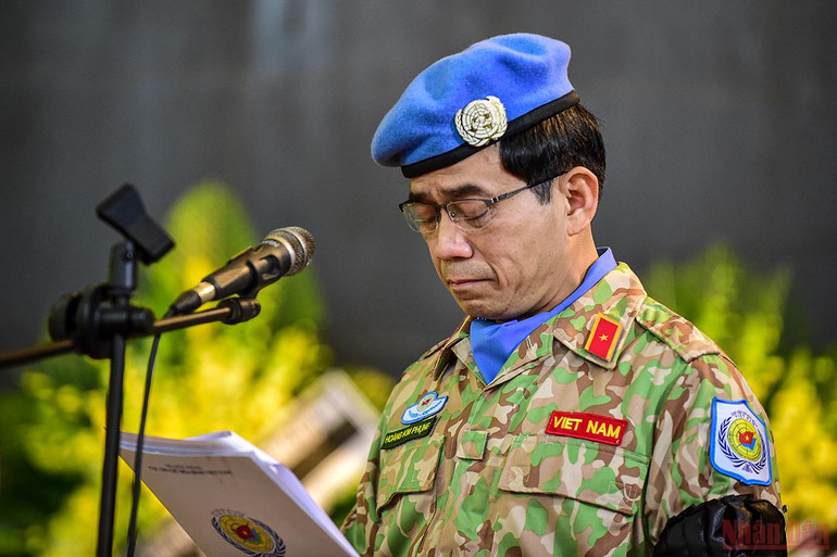 Thương tiếc Trung tá Đỗ Anh - sỹ quan gìn giữ hòa bình hy sinh khi làm nhiệm vụ nhân đạo quốc tế -0