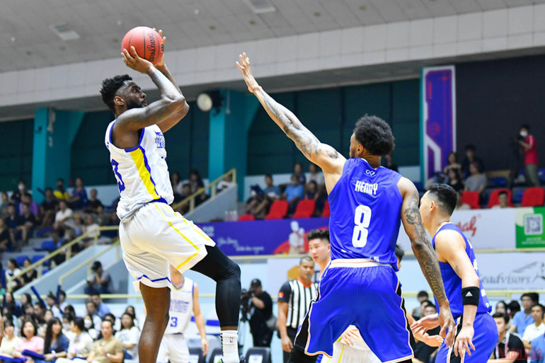 Hochiminh City Wings thắng kịch tính Hanoi Buffalos trong ngày ra quân -0