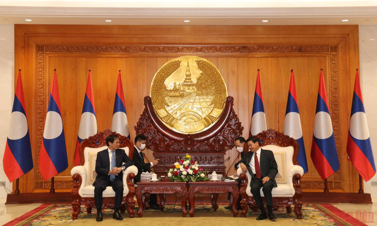 Bộ trưởng Ngoại giao Bùi Thanh Sơn chào xã giao lãnh đạo cấp cao Lào -0