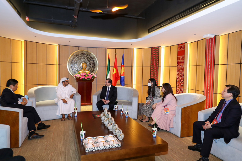 Quỹ Phát triển Abu Dhabi quan tâm đầu tư vào thị trường Việt Nam -0