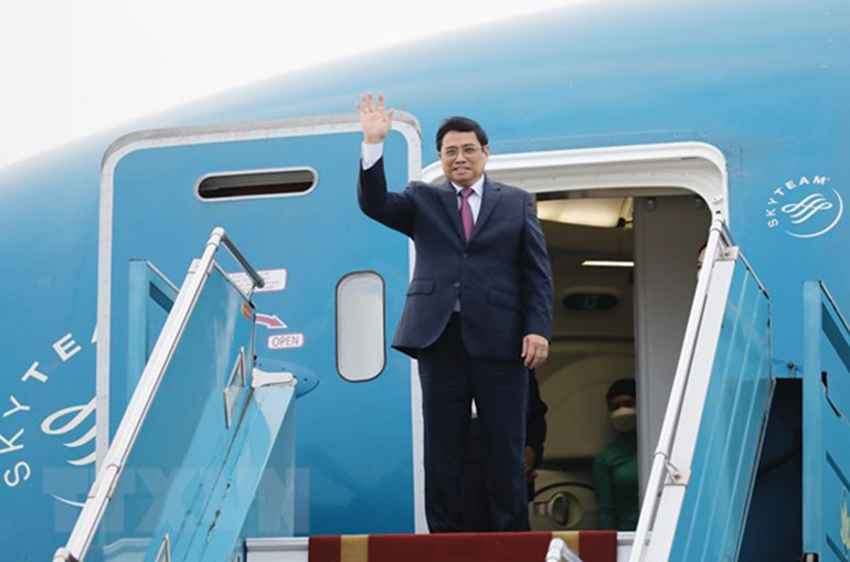 Thủ tướng lên đường dự Hội nghị Cấp cao đặc biệt ASEAN-Hoa Kỳ -0