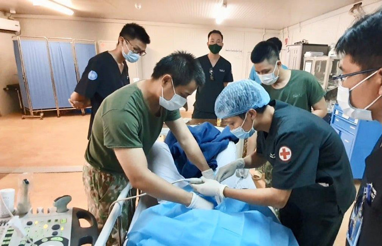 Bệnh nhân được phẫu thuật cắt ruột thừa. Thực hiện thành công giảm đau sau mổ tại Bệnh viện dã chiến tại Nam Sudan -0