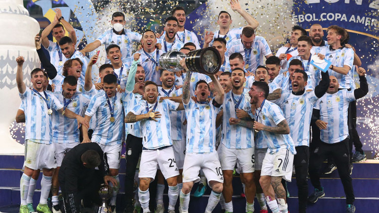 Argentina ăn mừng chức vô địch Copa America sau 28 năm. (Ảnh: Skysports) Messi và hành trình tìm kiếm hào quang cho Argentina -0