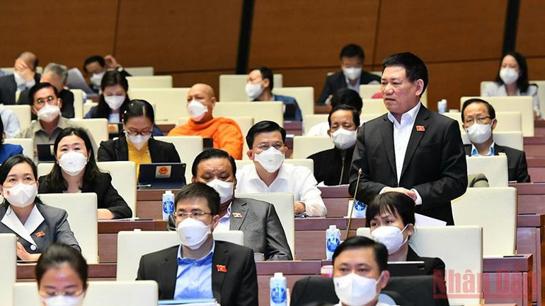 Cắt giảm chi ngân sách để đầu tư và chống dịch -0