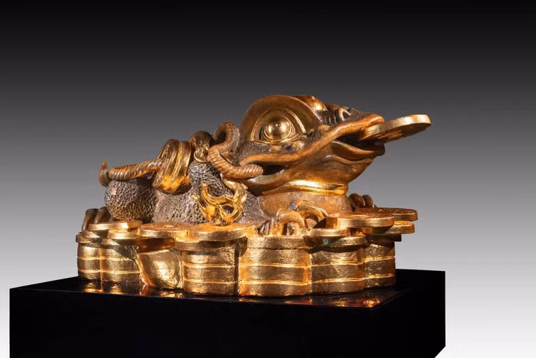 Người sở hữu những kỷ lục thế giới về gốm -0