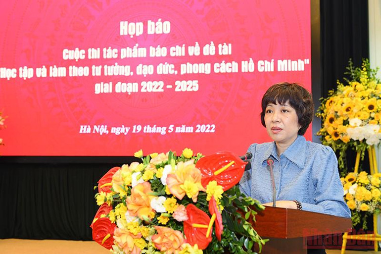 Trưởng Ban Xây dựng Đảng, Báo Nhân Dân Phan Phương Quyên phát biểu tại lễ phát động. Phát động Cuộc thi tác phẩm báo chí về đề tài “Học tập và làm theo tư tưởng, đạo đức, phong cách Hồ Chí Minh” giai đoạn 2022-2025 -0