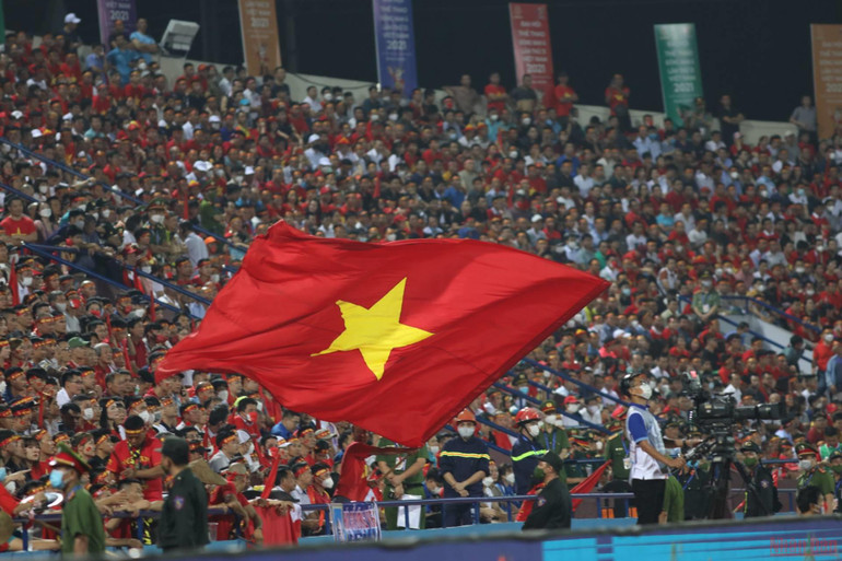 (Ảnh: Khiếu Minh) (Hết hiệp 1) U23 Việt Nam 0-0 U23 Malaysia: Tiến Linh lỡ cơ hội mở tỷ số -0