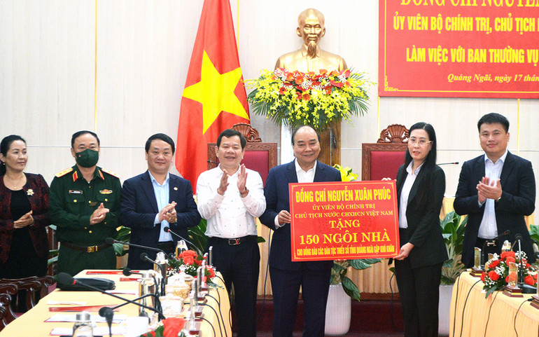 Chủ tịch nước Nguyễn Xuân Phúc: Quảng Ngãi cần phát huy tinh thần tự lực, tự cường để vươn lên phát triển mạnh mẽ hơn -0