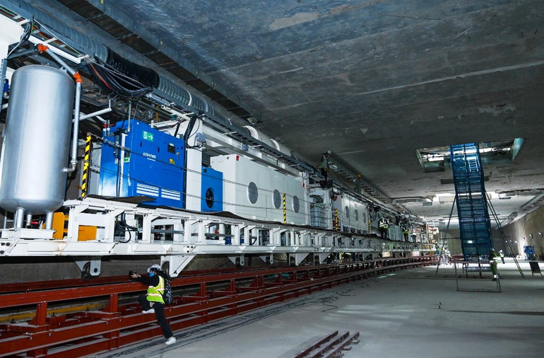 Lắp ráp máy đào hầm đầu tiên tuyến đường sắt đô thị Nhổn – Ga Hà Nội -0