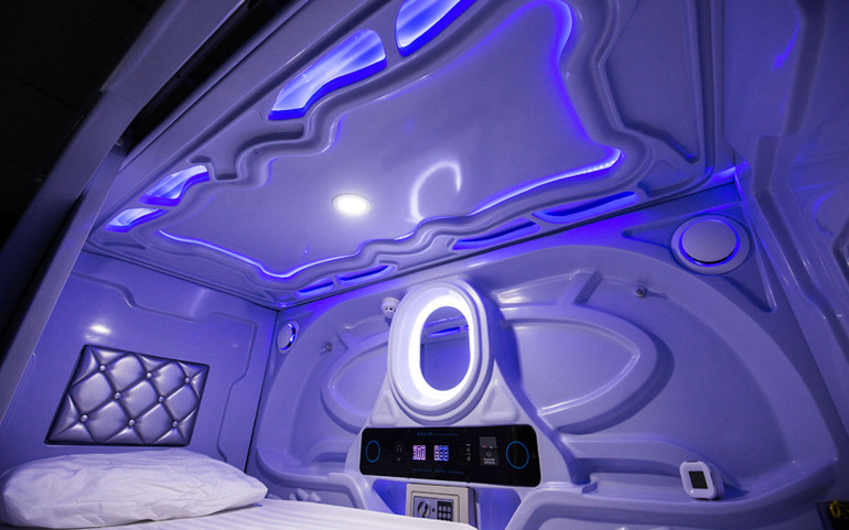 Fansipan: 1 trong 5 điểm đến “du lịch không gian” không cần rời Trái Đất -0