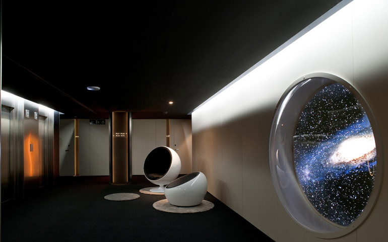 Fansipan: 1 trong 5 điểm đến “du lịch không gian” không cần rời Trái Đất -0